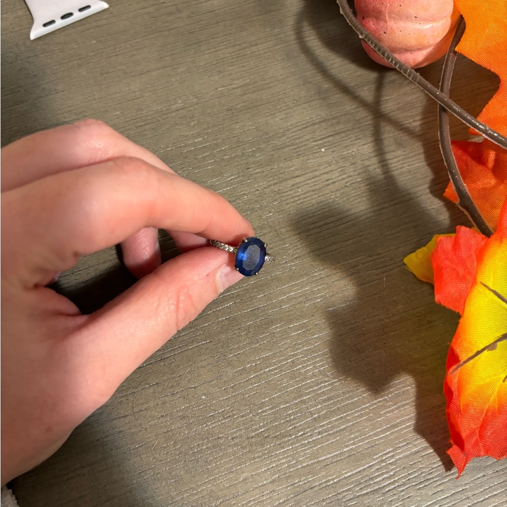 Pandora ring